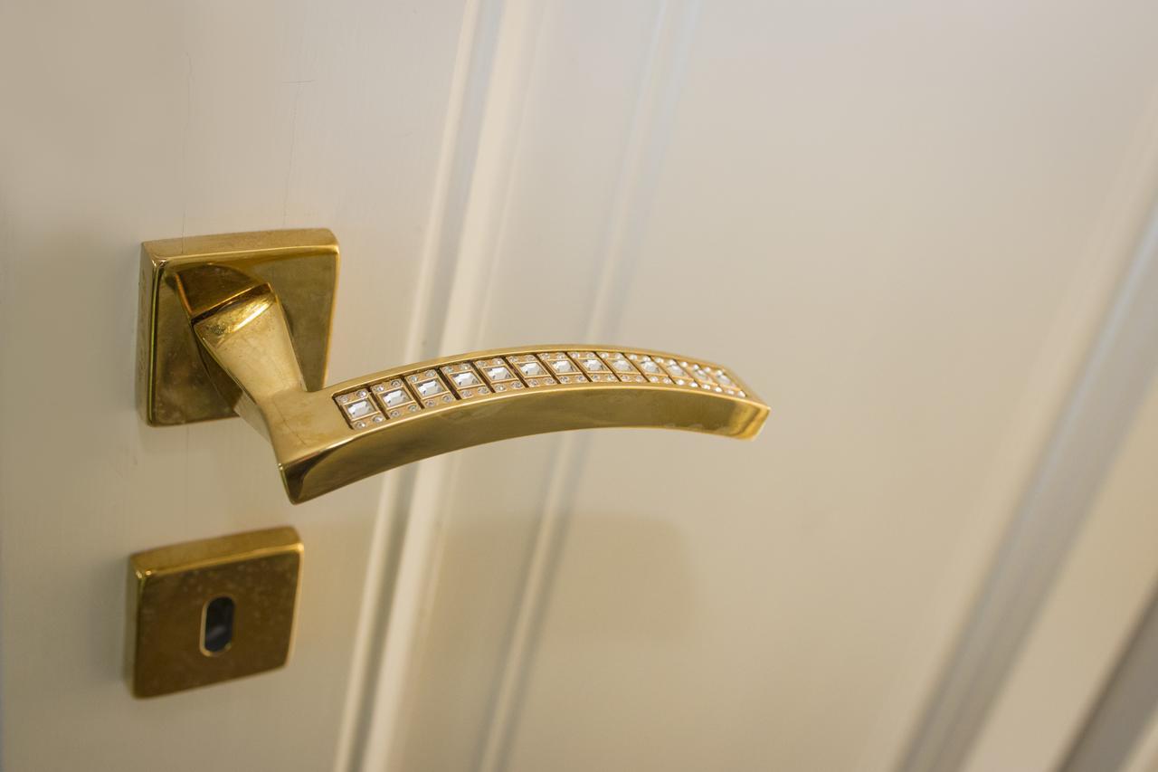 Apartman Nostalgia カルロヴィ・ヴァリ エクステリア 写真